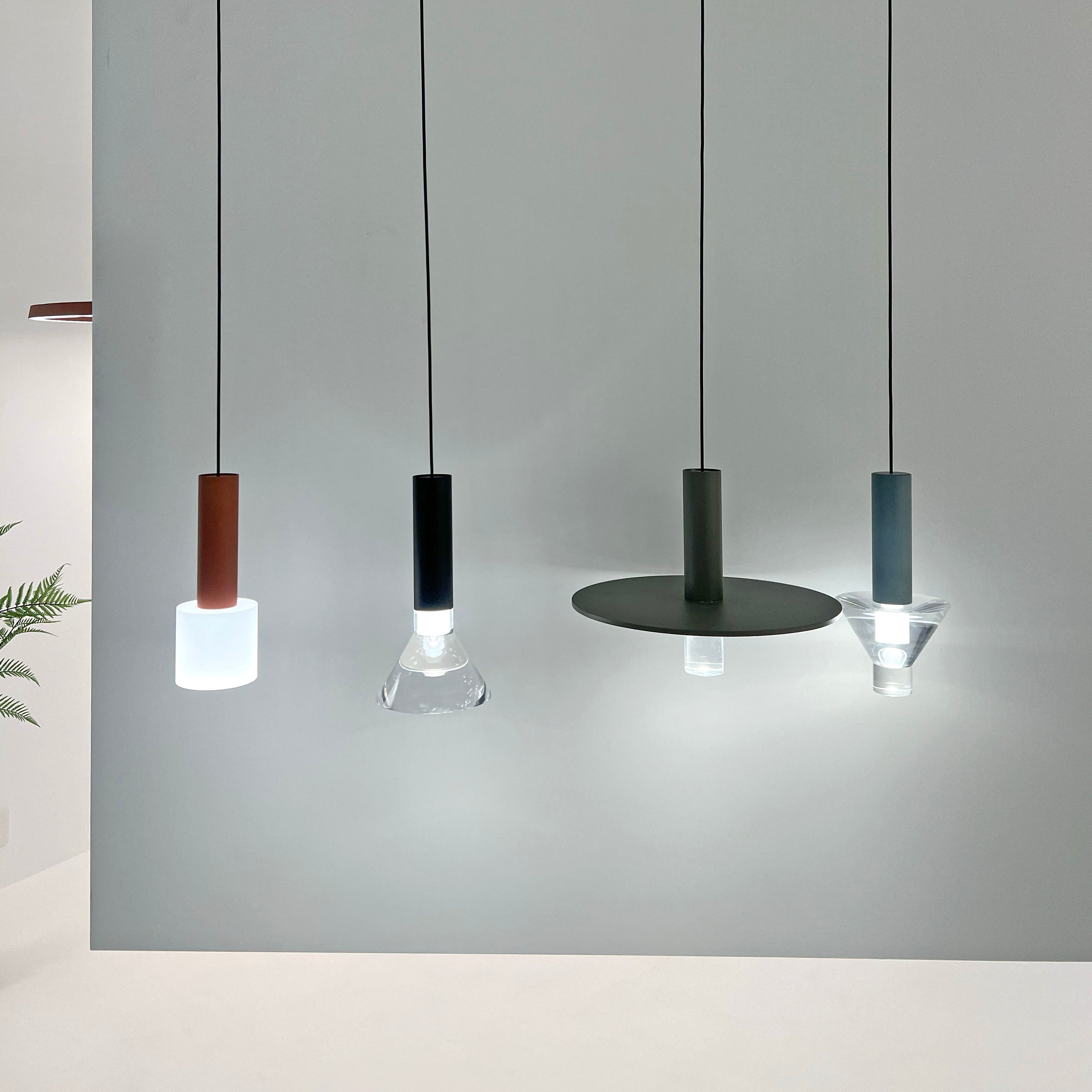 Arriba+3 Clear Modern Pendant 28cm in Various Colours