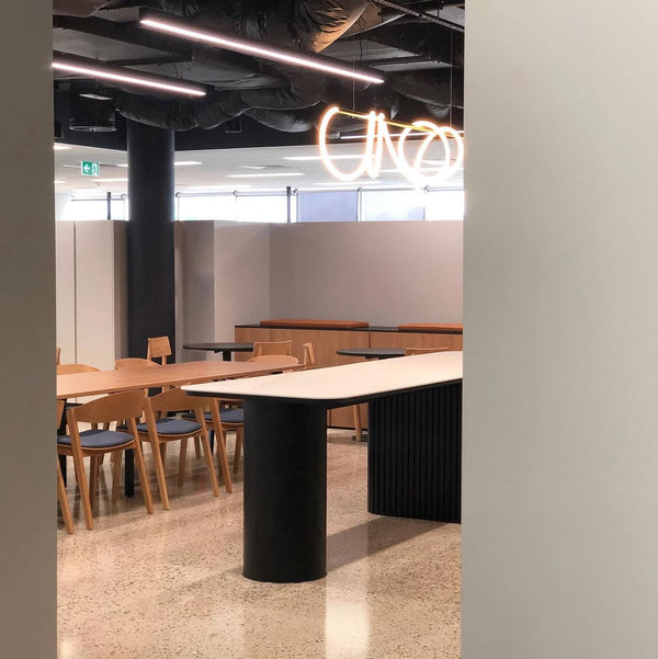 Curl Curl XLarge Adjustable 300cm Linear Suspension Pendant