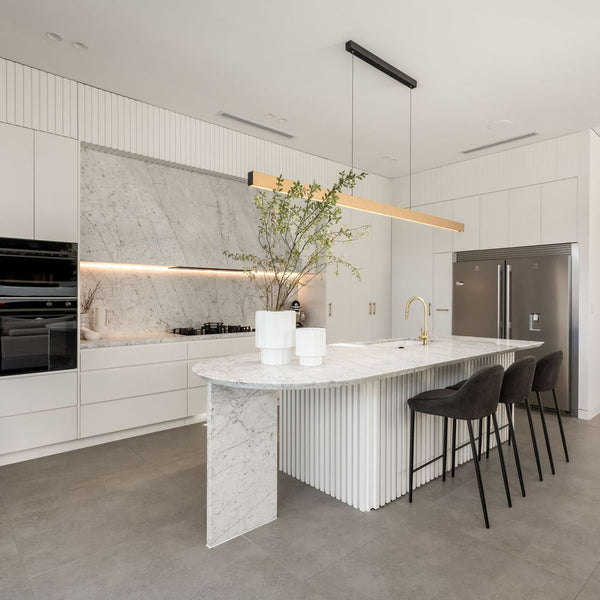Contenta Smart Modern Brass Linear Pendant in Various Sizes